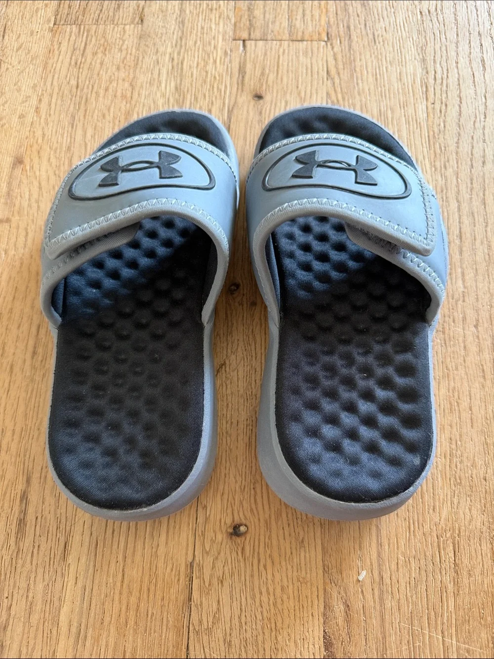 Under Armour Ignite Pro 8 Slide Sandals Gray Black Memory Foam Size 12
